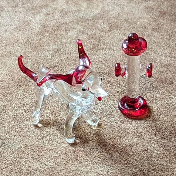 Glass Dog & Fire Hydrant With Little Green Dog - Picture 12 of 15
